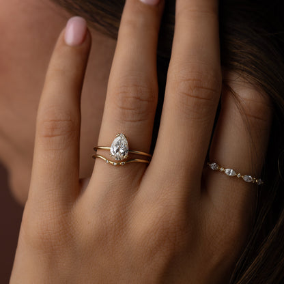 Solitaire-Oval Lab Grown Diamond Engagement Ring