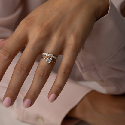 Solitaire-Oval Lab Grown Diamond Engagement Ring