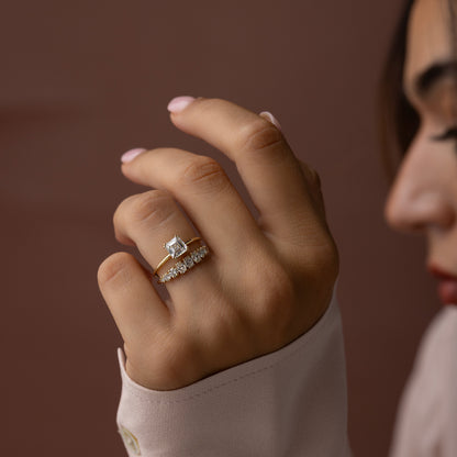 Solitaire-Oval Lab Grown Diamond Engagement Ring