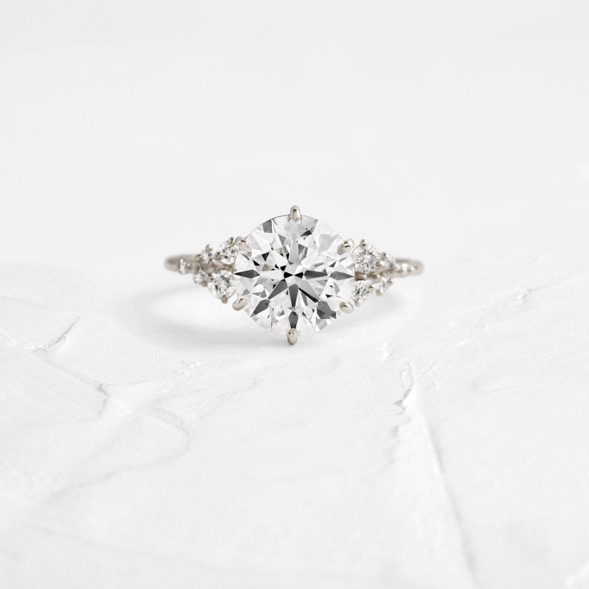 Solitaire-Oval Lab Grown Diamond Engagement Ring