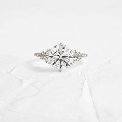 Solitaire-Oval Lab Grown Diamond Engagement Ring