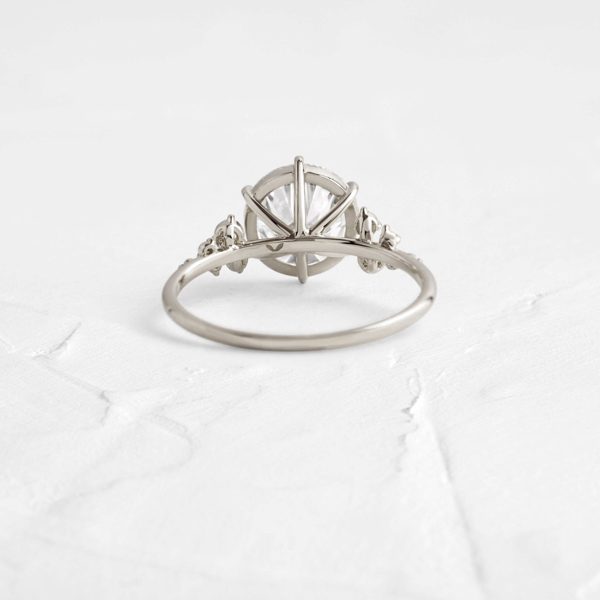 Solitaire-Oval Lab Grown Diamond Engagement Ring