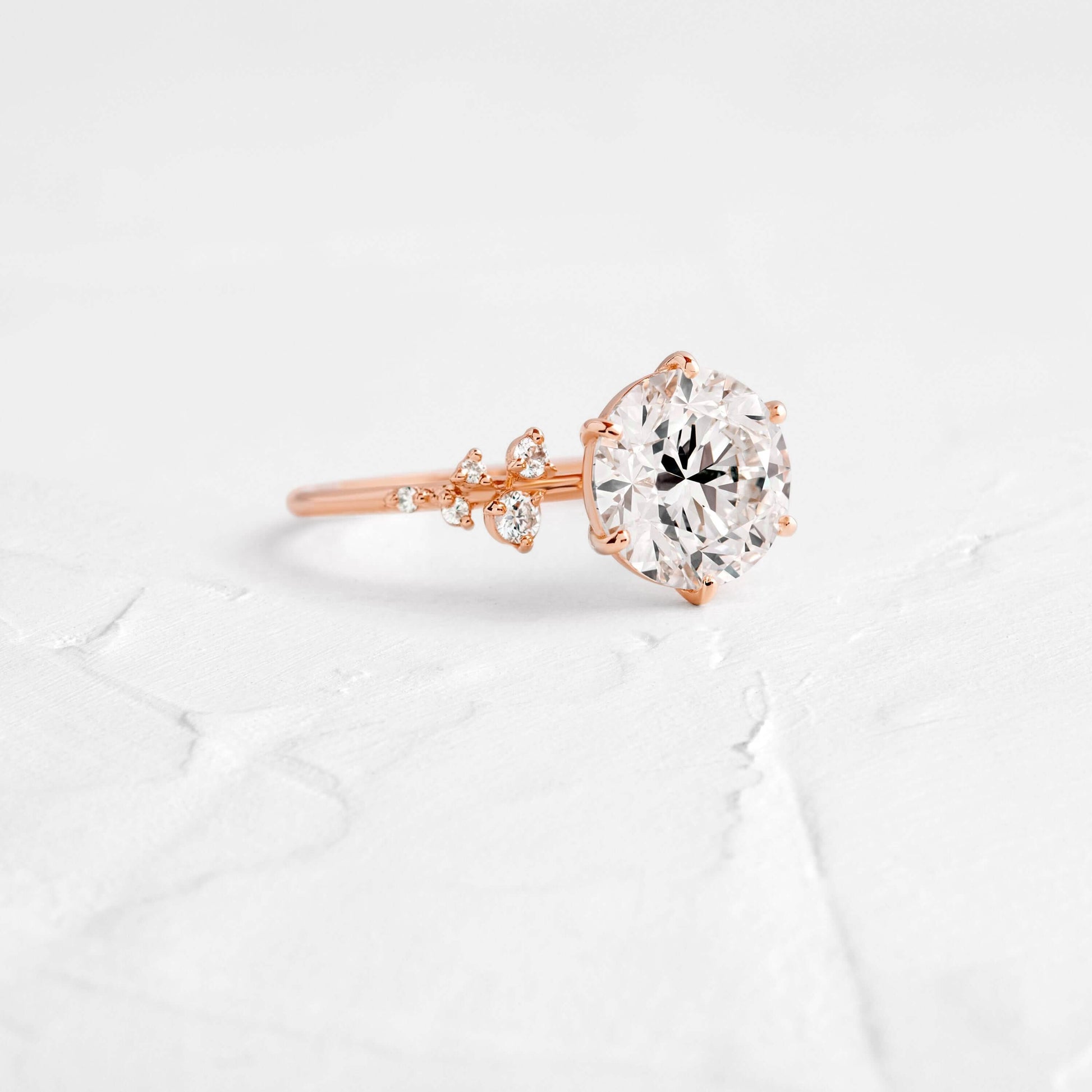 Solitaire-Oval Lab Grown Diamond Engagement Ring