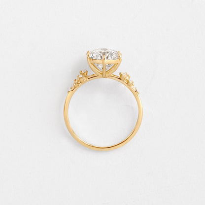 Solitaire-Oval Lab Grown Diamond Engagement Ring
