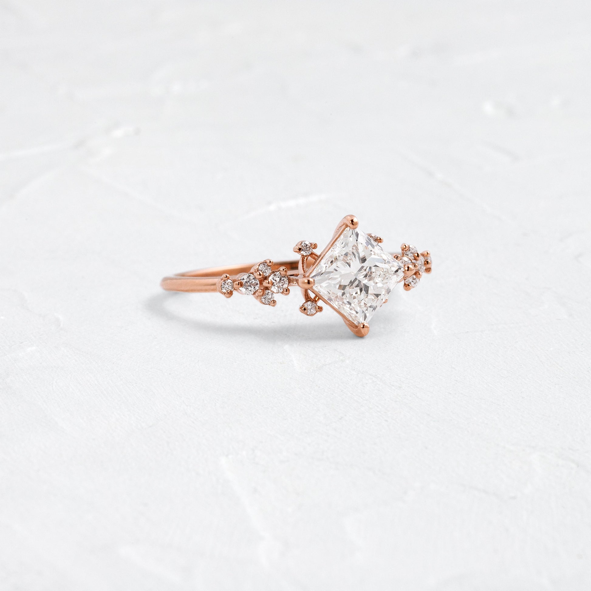 Solitaire-Oval Lab Grown Diamond Engagement Ring