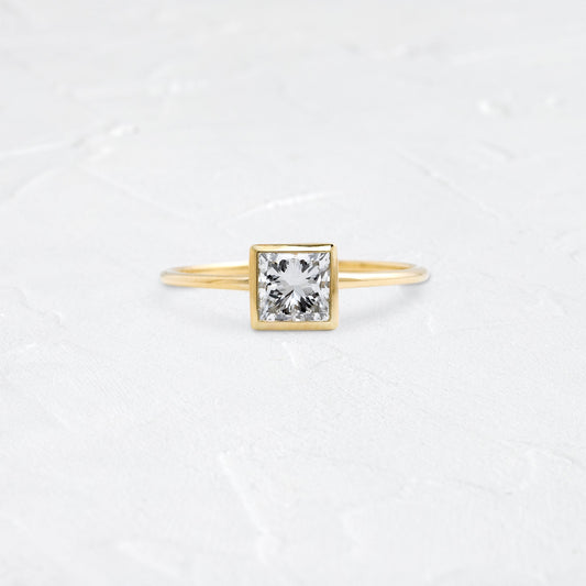 Solitaire-Oval Lab Grown Diamond Engagement Ring