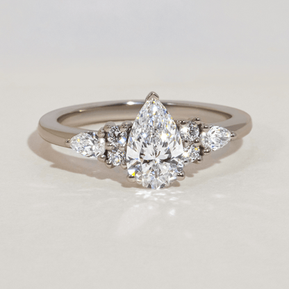 Solitaire-Oval Lab Grown Diamond Engagement Ring