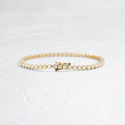 Solitaire Bezel-1.0 CT Oval Lab Grown Diamond Bracelets