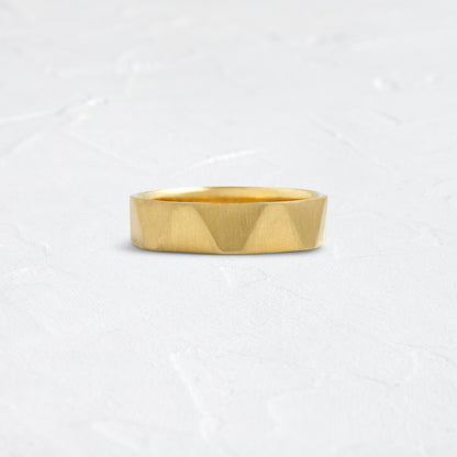 Classic- Men's Wedding Band