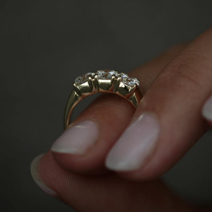 Eternal Elegance: 1.50 TCW Round Lab-Grown Diamond Trio Wedding Band 4