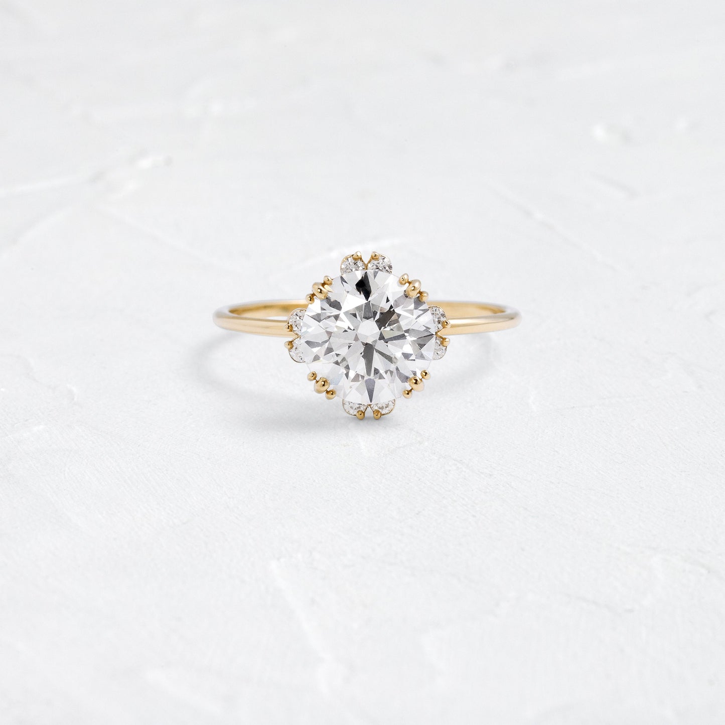Solitaire-Oval Lab Grown Diamond Engagement Ring