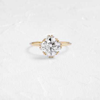 Solitaire-Oval Lab Grown Diamond Engagement Ring