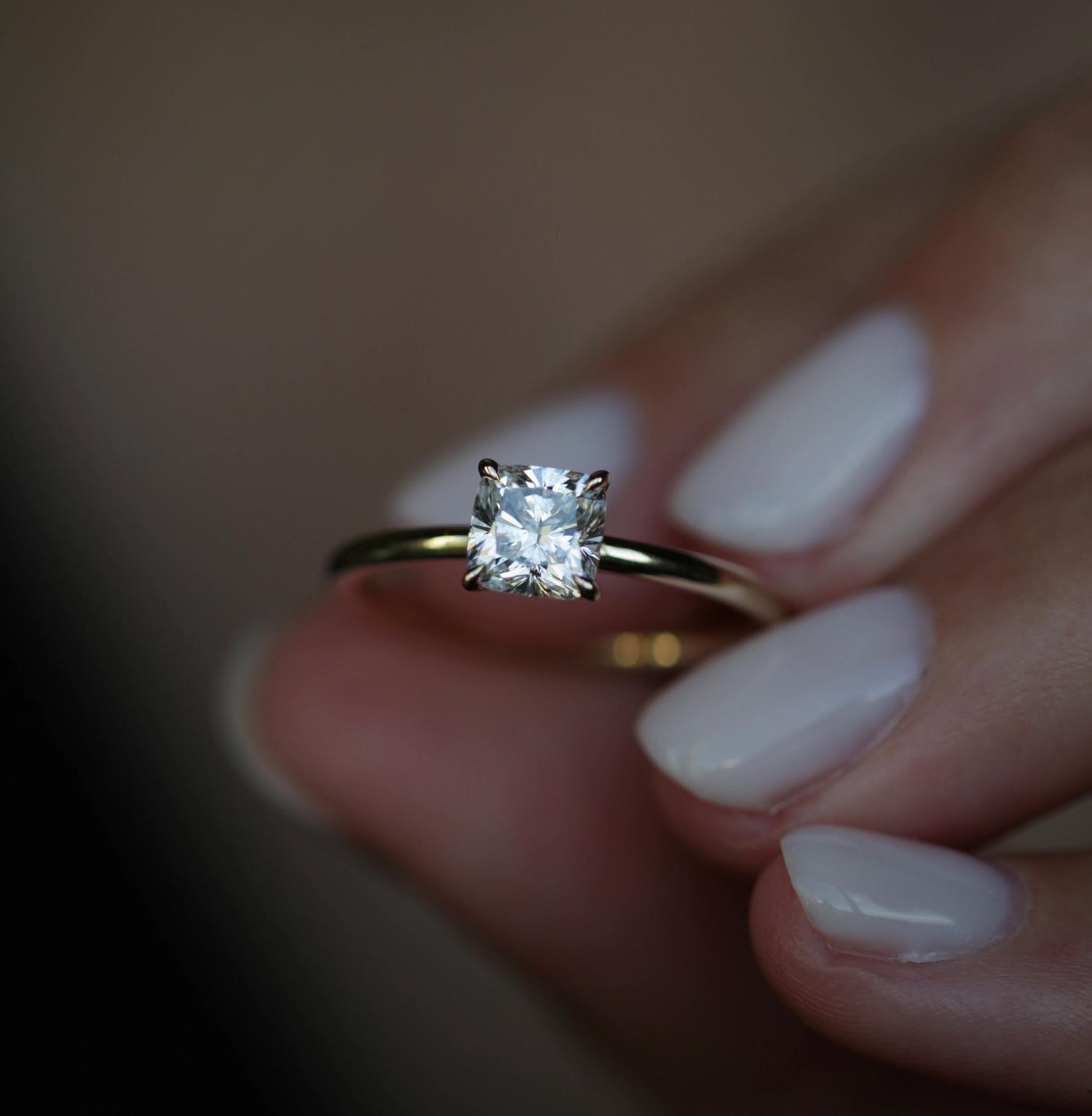 Radiant Elegance: 0.90 CT Cushion Lab-Grown Diamond Solitaire Ring