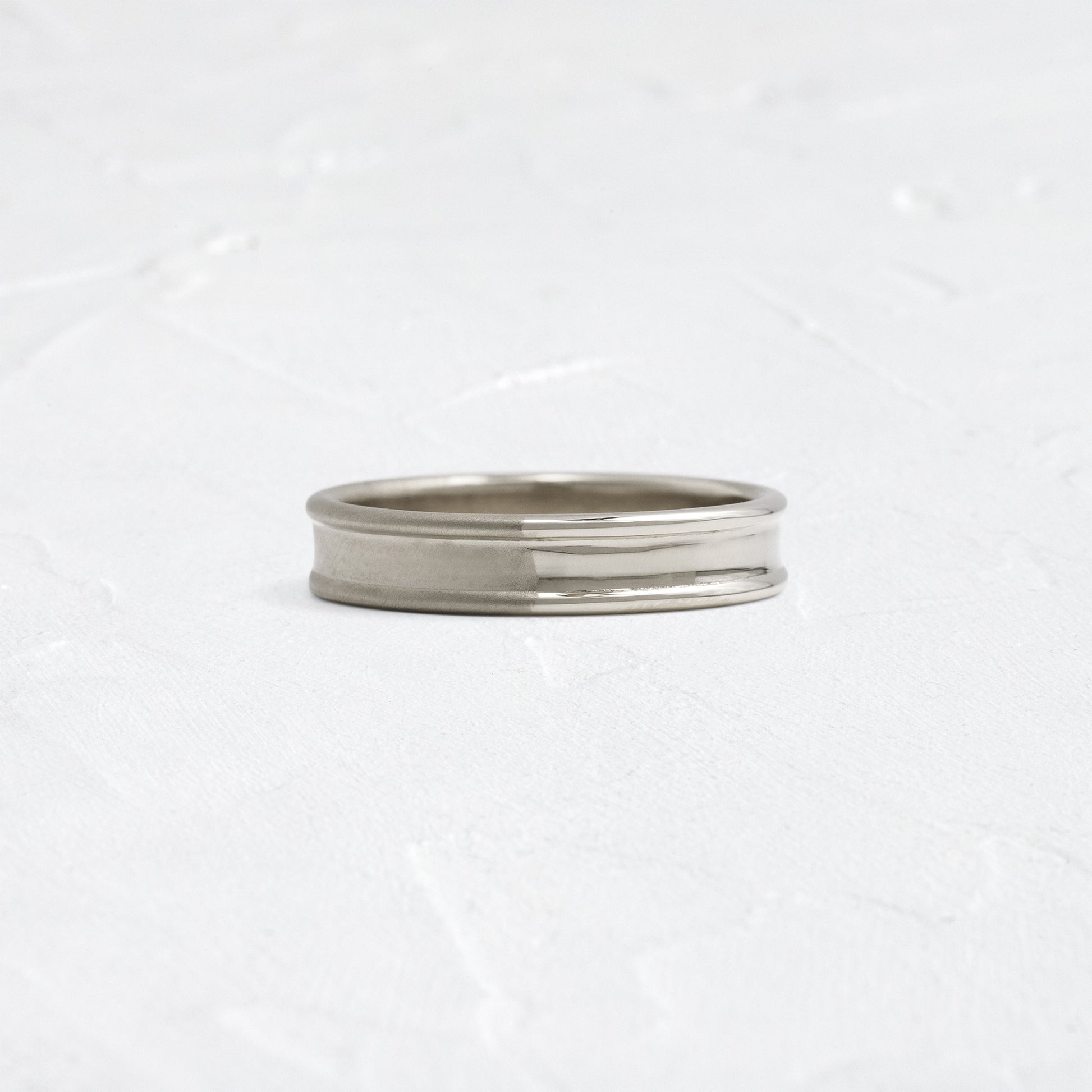 Classic- Men's Wedding Band
