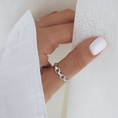 Load image into Gallery viewer, Link Chained Classic Wedding Band
