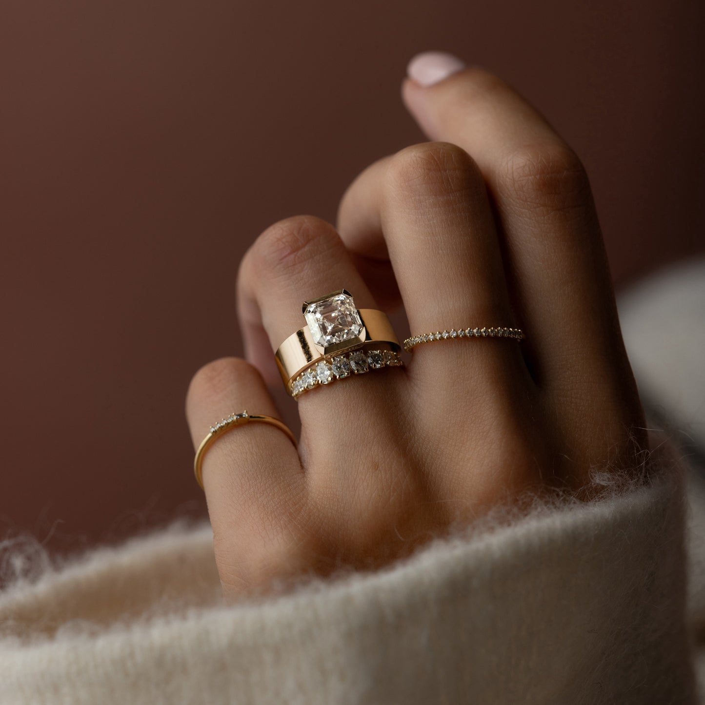 Solitaire-Oval Lab Grown Diamond Engagement Ring