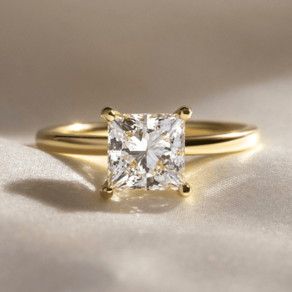 Solitaire-Oval Lab Grown Diamond Engagement Ring