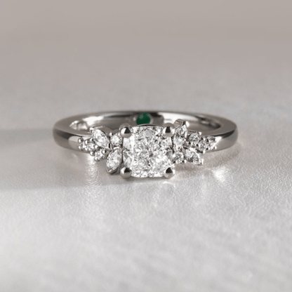 Solitaire-Oval Lab Grown Diamond Engagement Ring