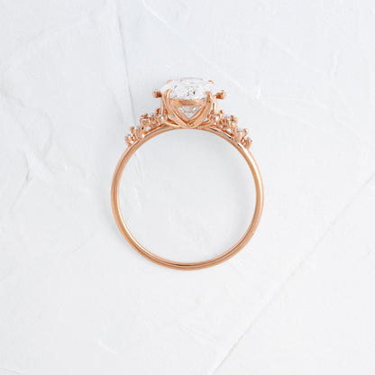Solitaire-Oval Lab Grown Diamond Engagement Ring