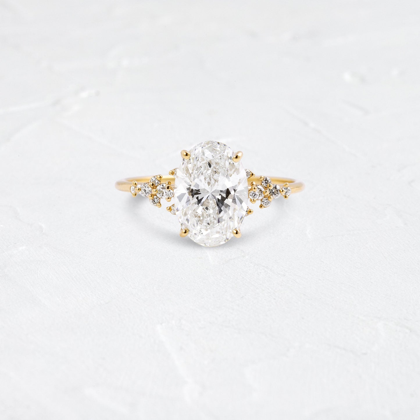 Solitaire-Oval Lab Grown Diamond Engagement Ring