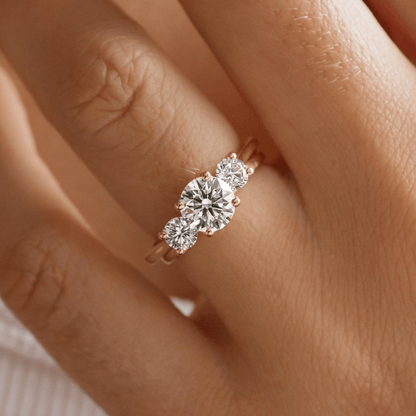 Solitaire-Oval Lab Grown Diamond Engagement Ring