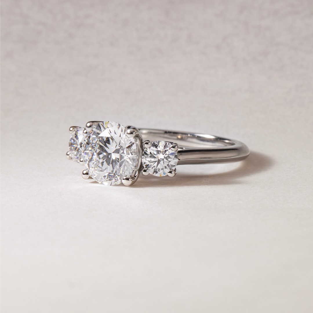 Solitaire-Oval Lab Grown Diamond Engagement Ring