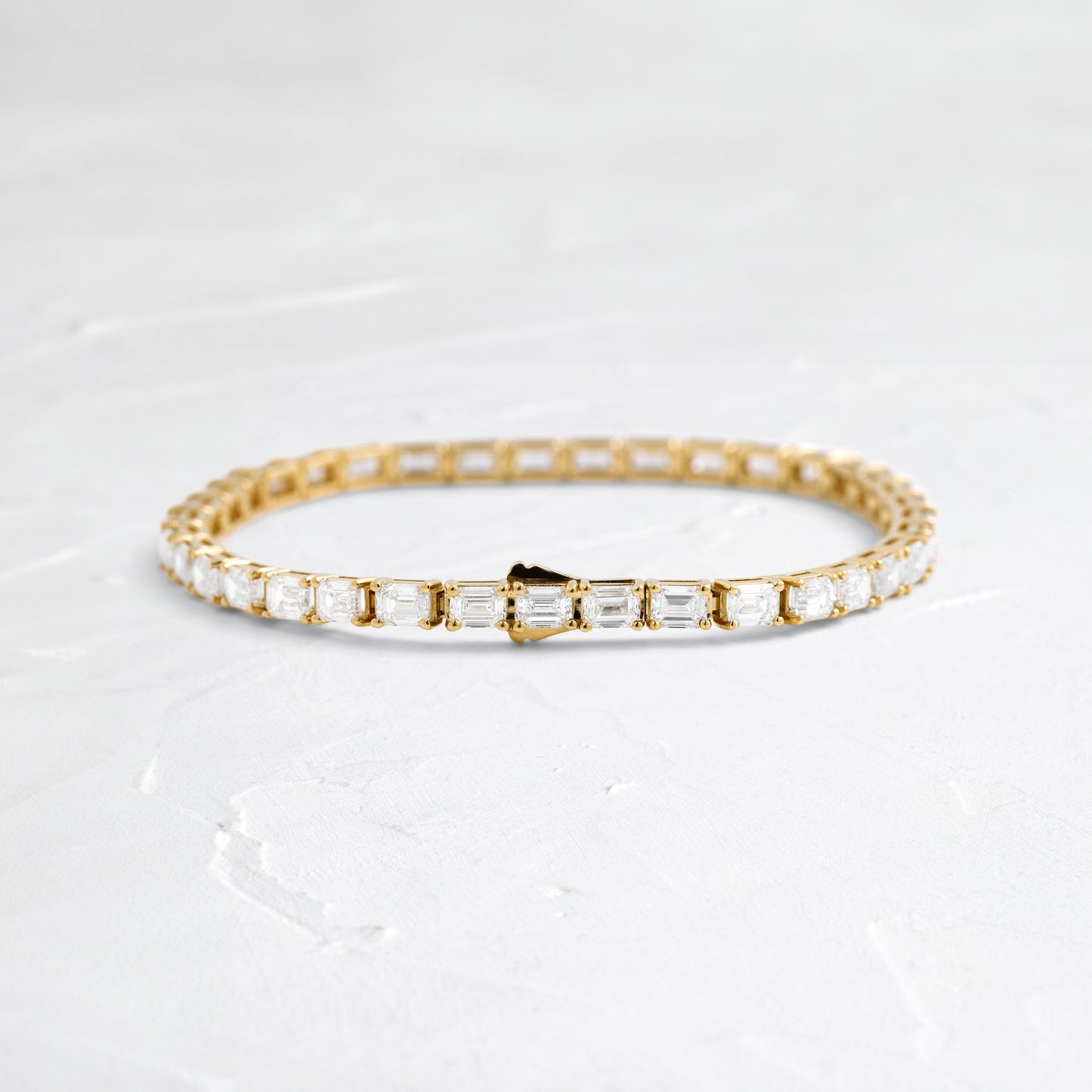 Solitaire Bezel-1.0 CT Oval Lab Grown Diamond Bracelets