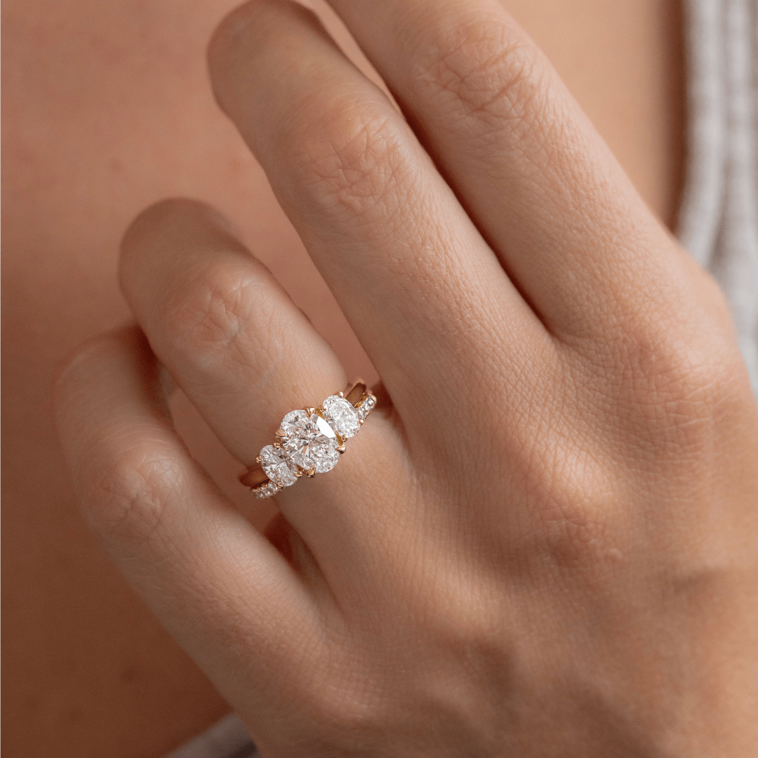 Solitaire-Oval Lab Grown Diamond Engagement Ring