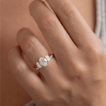 Solitaire-Oval Lab Grown Diamond Engagement Ring