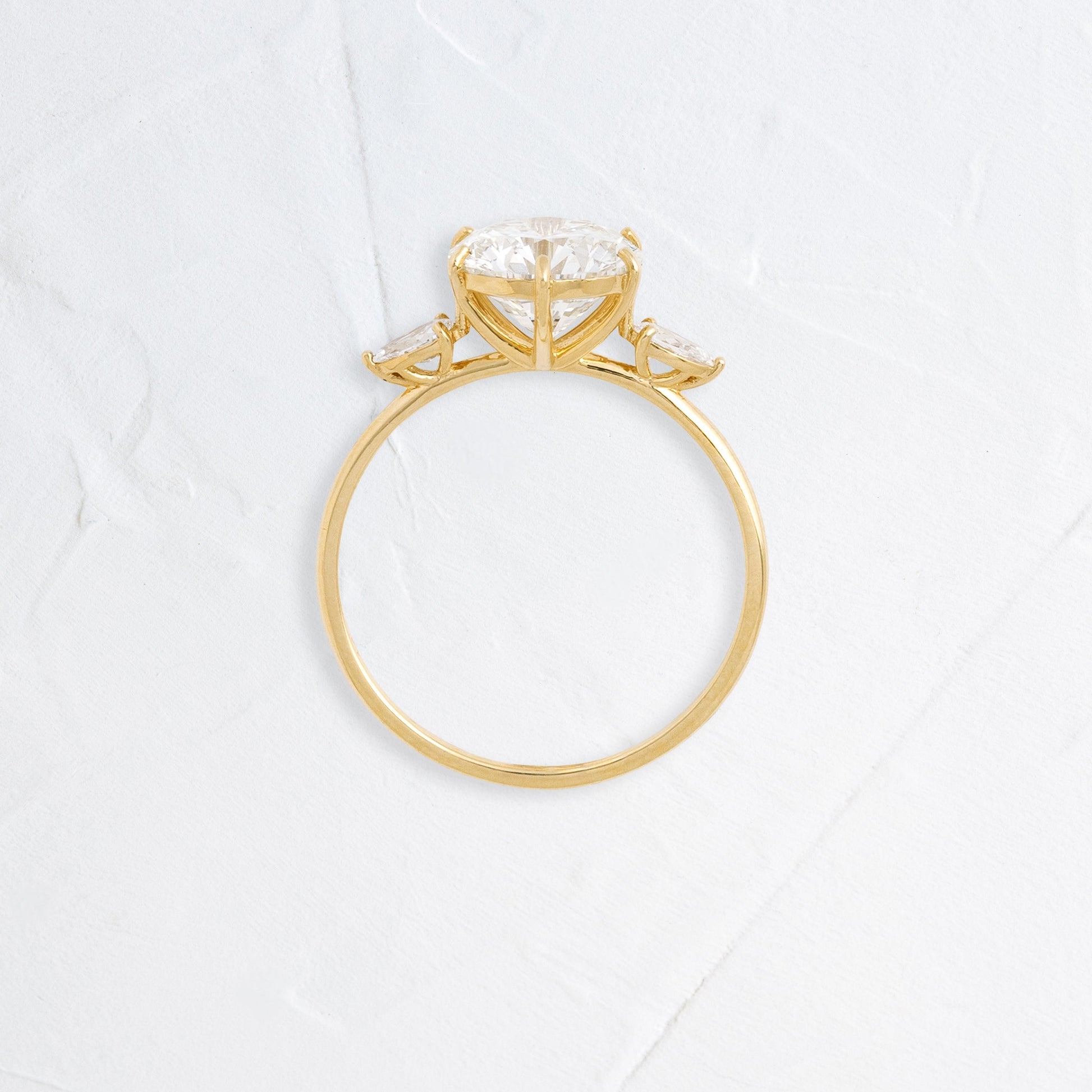 Solitaire-Oval Lab Grown Diamond Engagement Ring