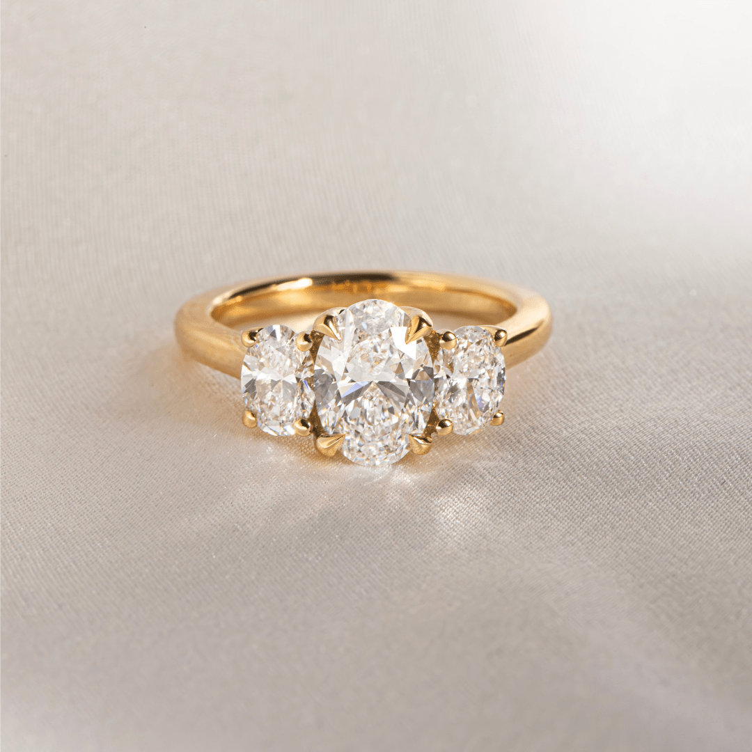 Solitaire-Oval Lab Grown Diamond Engagement Ring