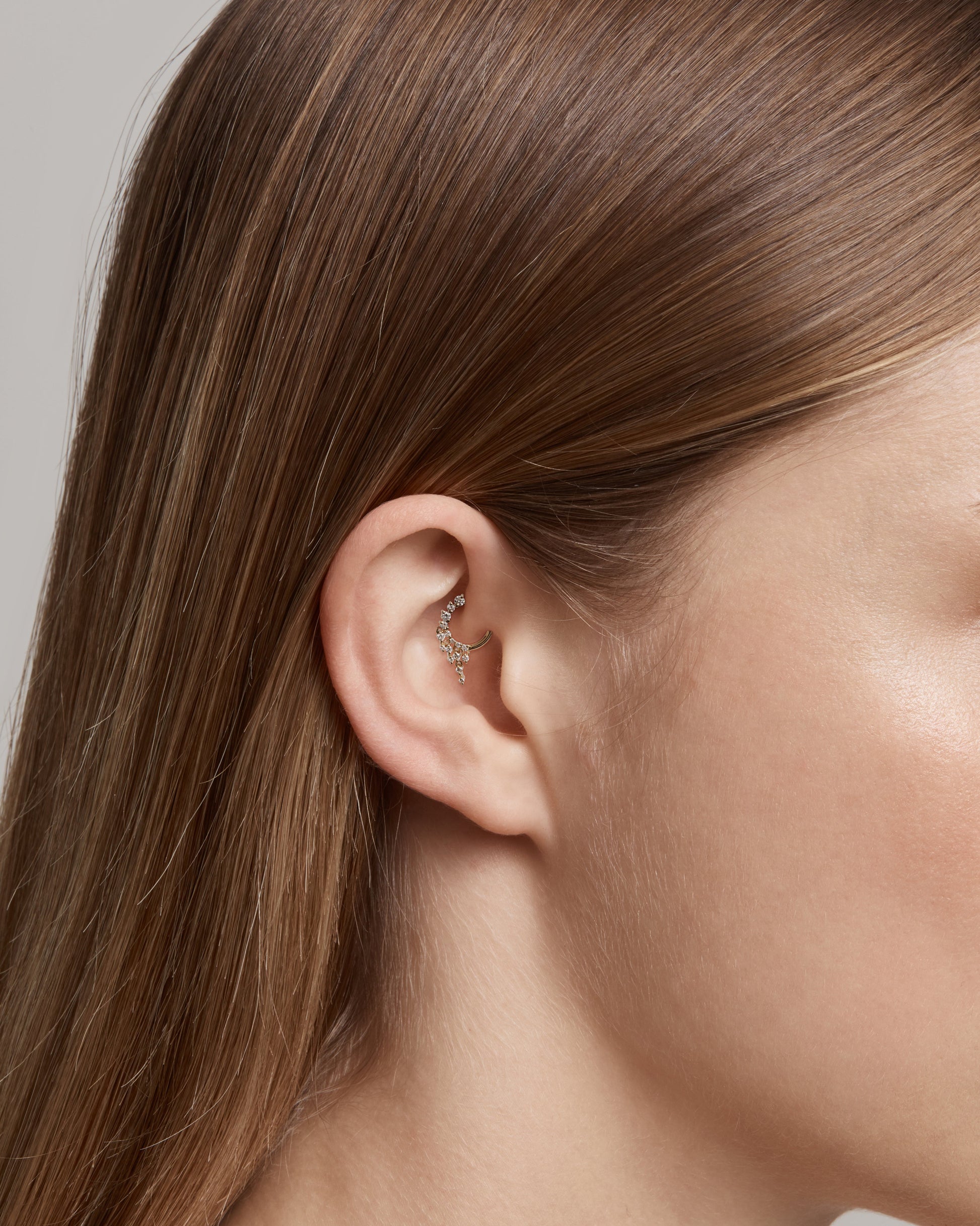 Radiant Elegance: 0.05 TCW Round Lab-Grown Diamond Drip Hoops 3