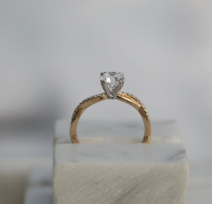 0.89 CT Round Cut Twisted Shank Pave CVD E/VS1 Diamond Engagement Ring 9