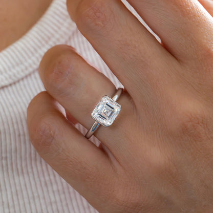 Solitaire-Oval Lab Grown Diamond Engagement Ring