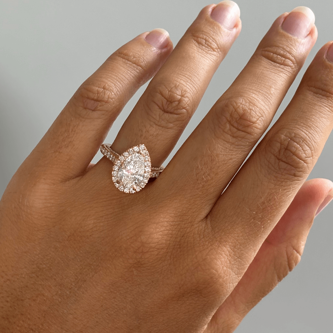 Solitaire-Oval Lab Grown Diamond Engagement Ring