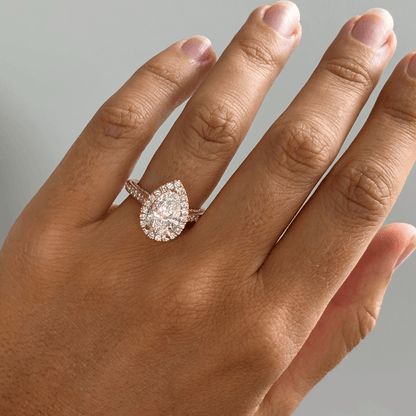 Solitaire-Oval Lab Grown Diamond Engagement Ring