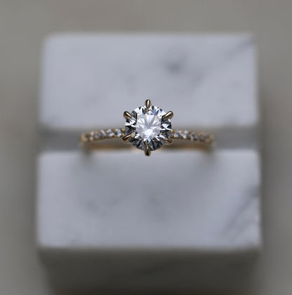 1.0 CT Round Cut Pave CVD E/VS1 Diamond Engagement Ring 1