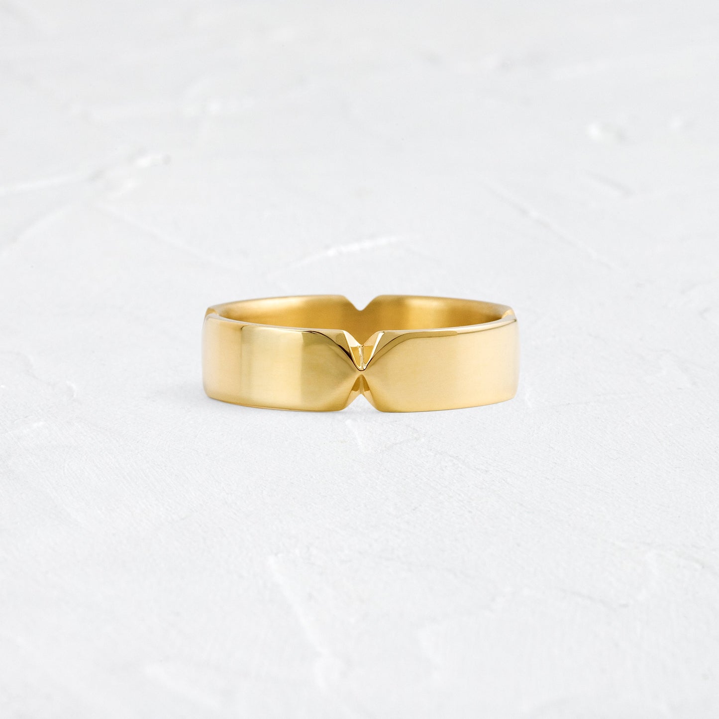 Classic- Men's Wedding Band