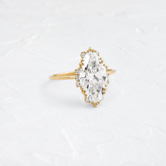 Solitaire-Oval Lab Grown Diamond Engagement Ring