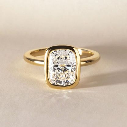 Solitaire-Oval Lab Grown Diamond Engagement Ring