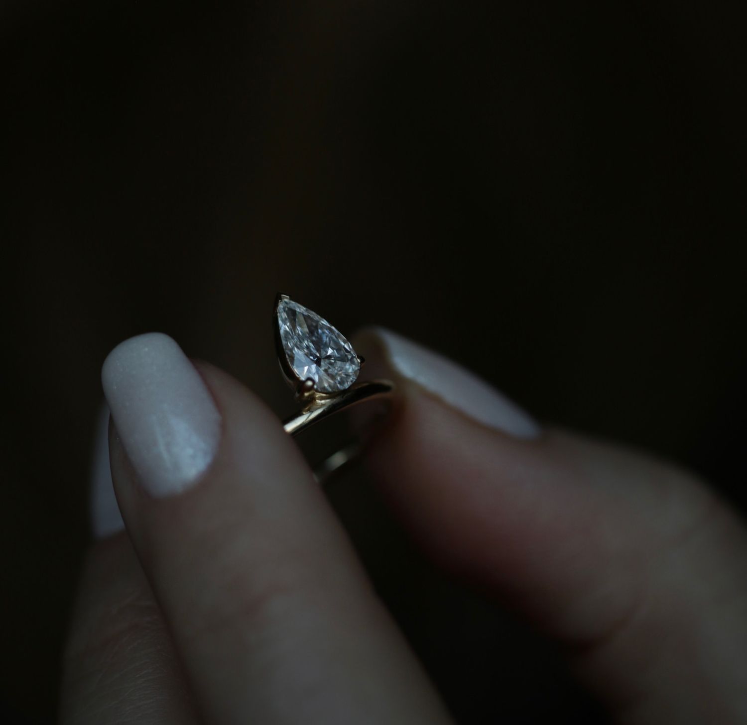 Radiant 0.93 CT Pear-Shaped Lab-Grown Diamond Engagement Ring