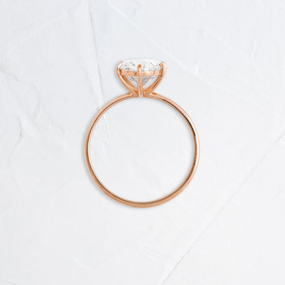Solitaire-Oval Lab Grown Diamond Engagement Ring
