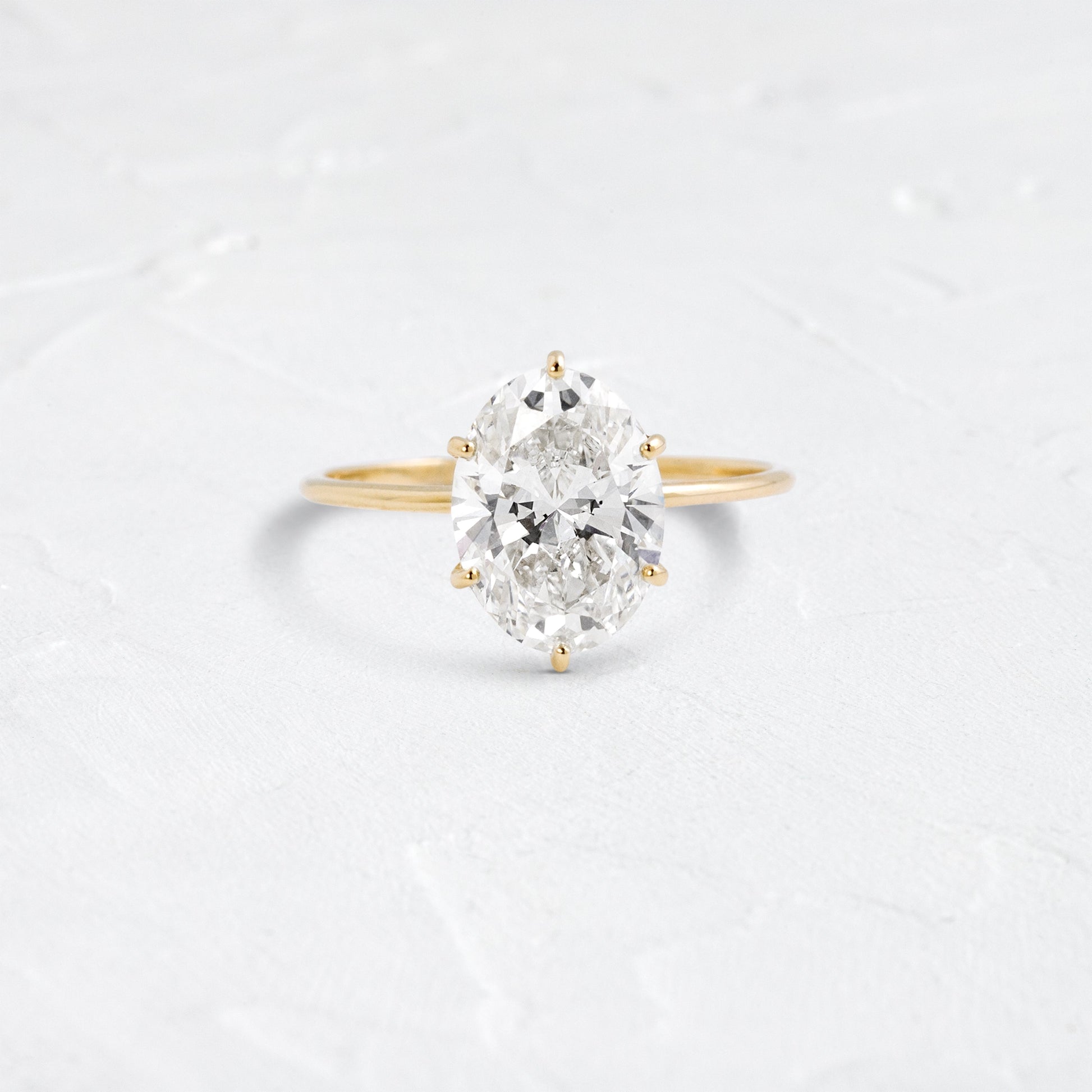 Solitaire-Oval Lab Grown Diamond Engagement Ring