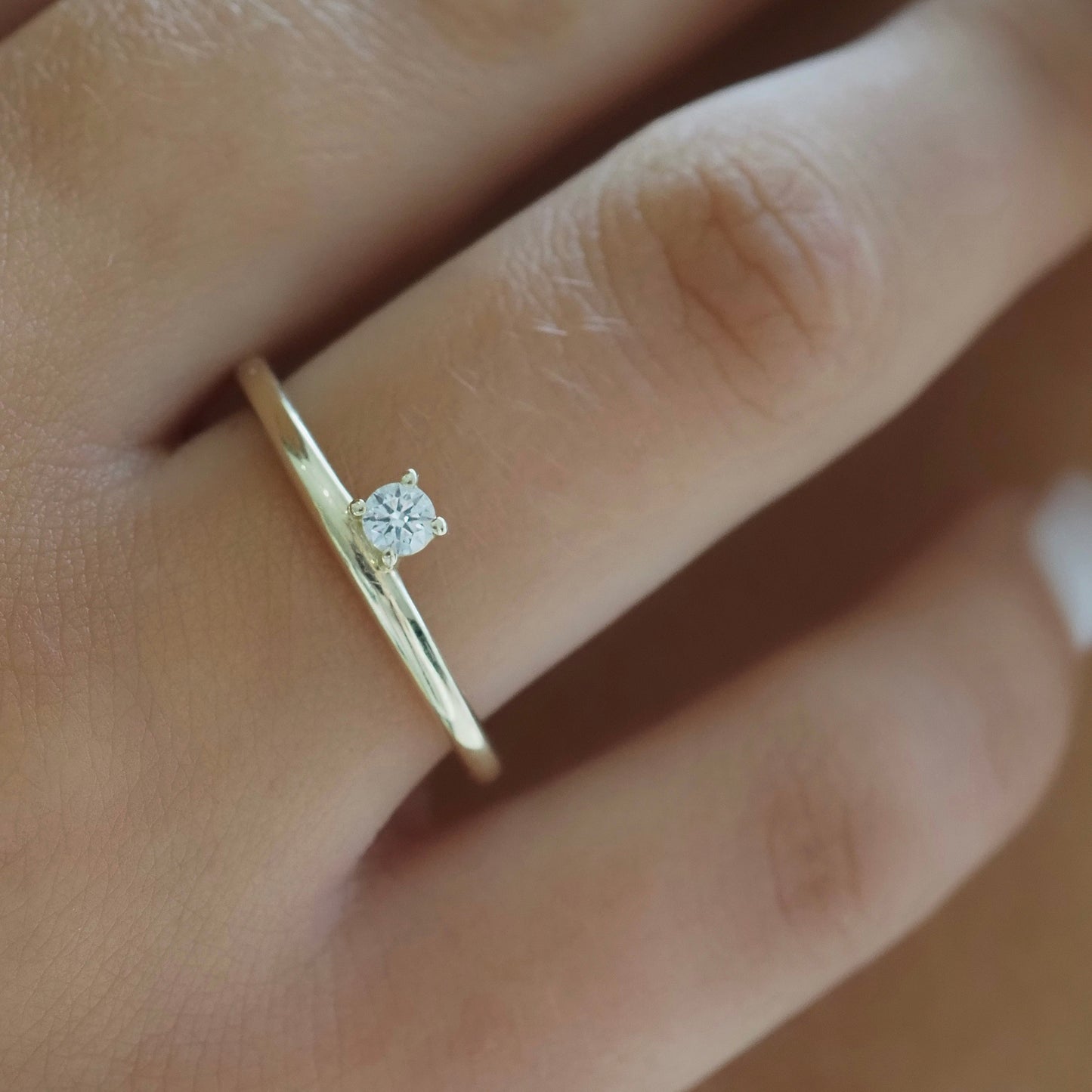Radiant Sparkle: 0.20CT Round Lab Grown Diamond Solitaire Engagement Ring 2