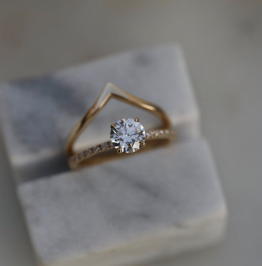 0.85 CT Round Cut Pave CVD E/VS1 Diamond Engagement Ring 8