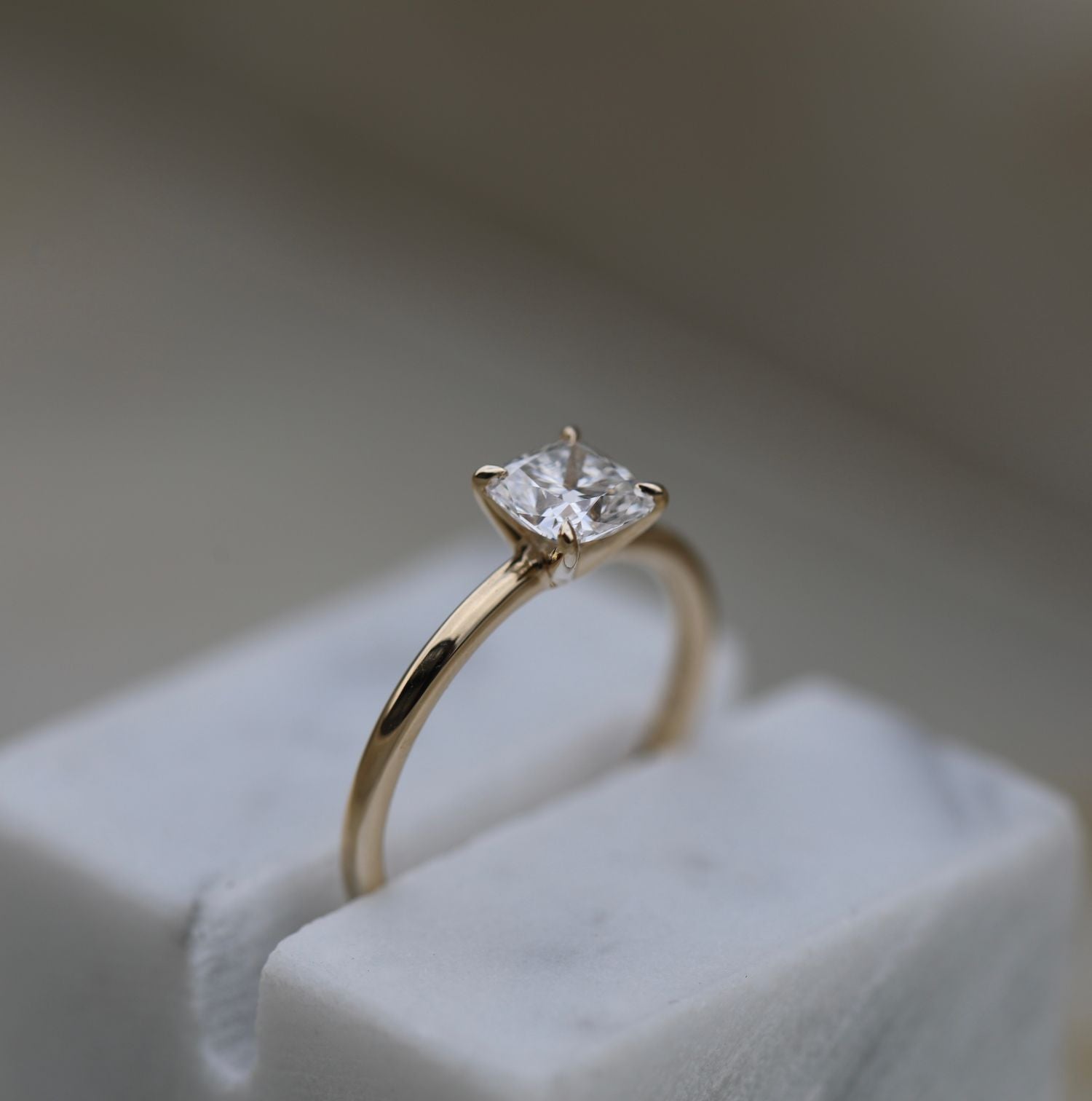 Radiant Elegance: 0.90 CT Cushion Lab-Grown Diamond Solitaire Ring 3