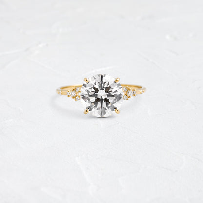 Solitaire-Oval Lab Grown Diamond Engagement Ring
