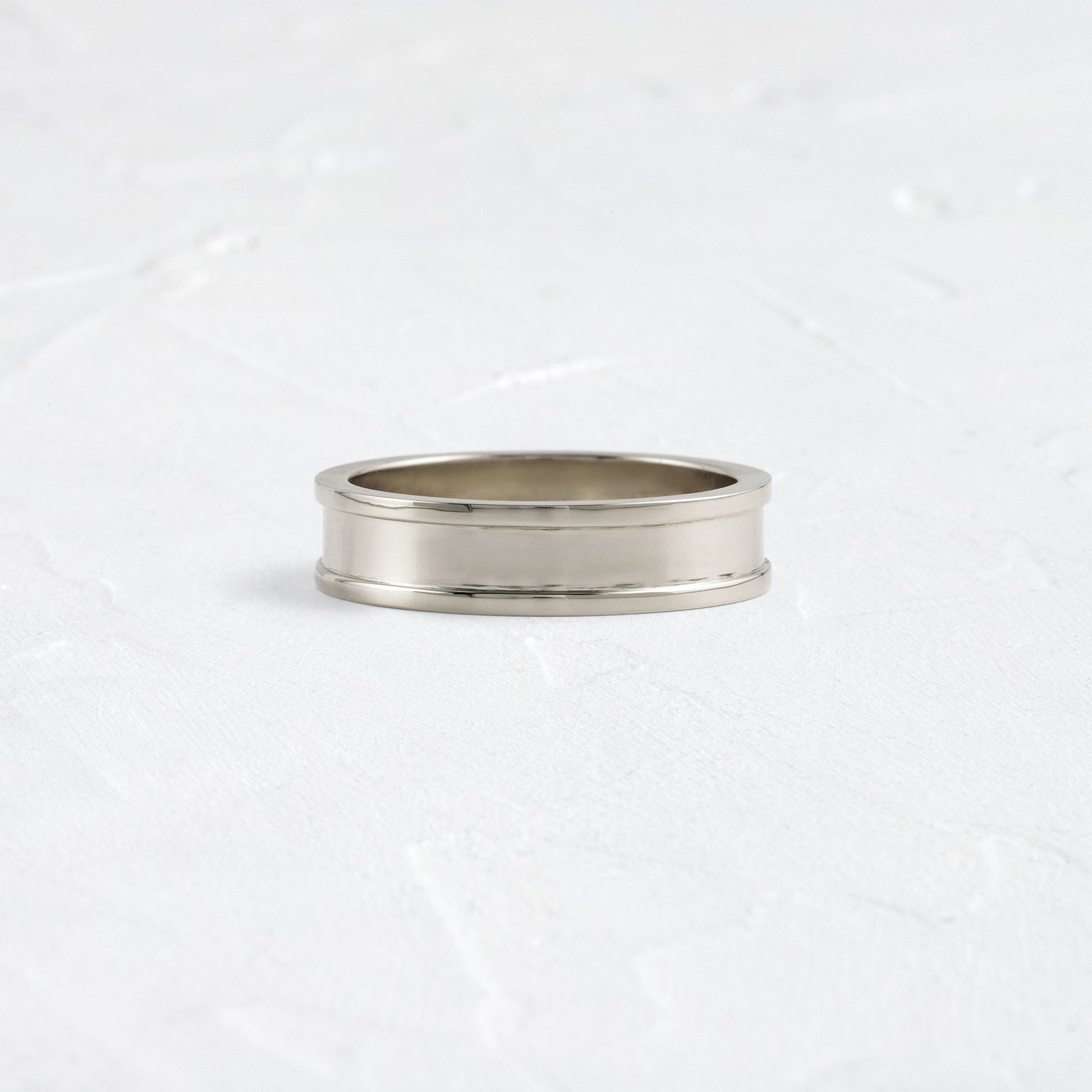 Classic- Men's Wedding Band