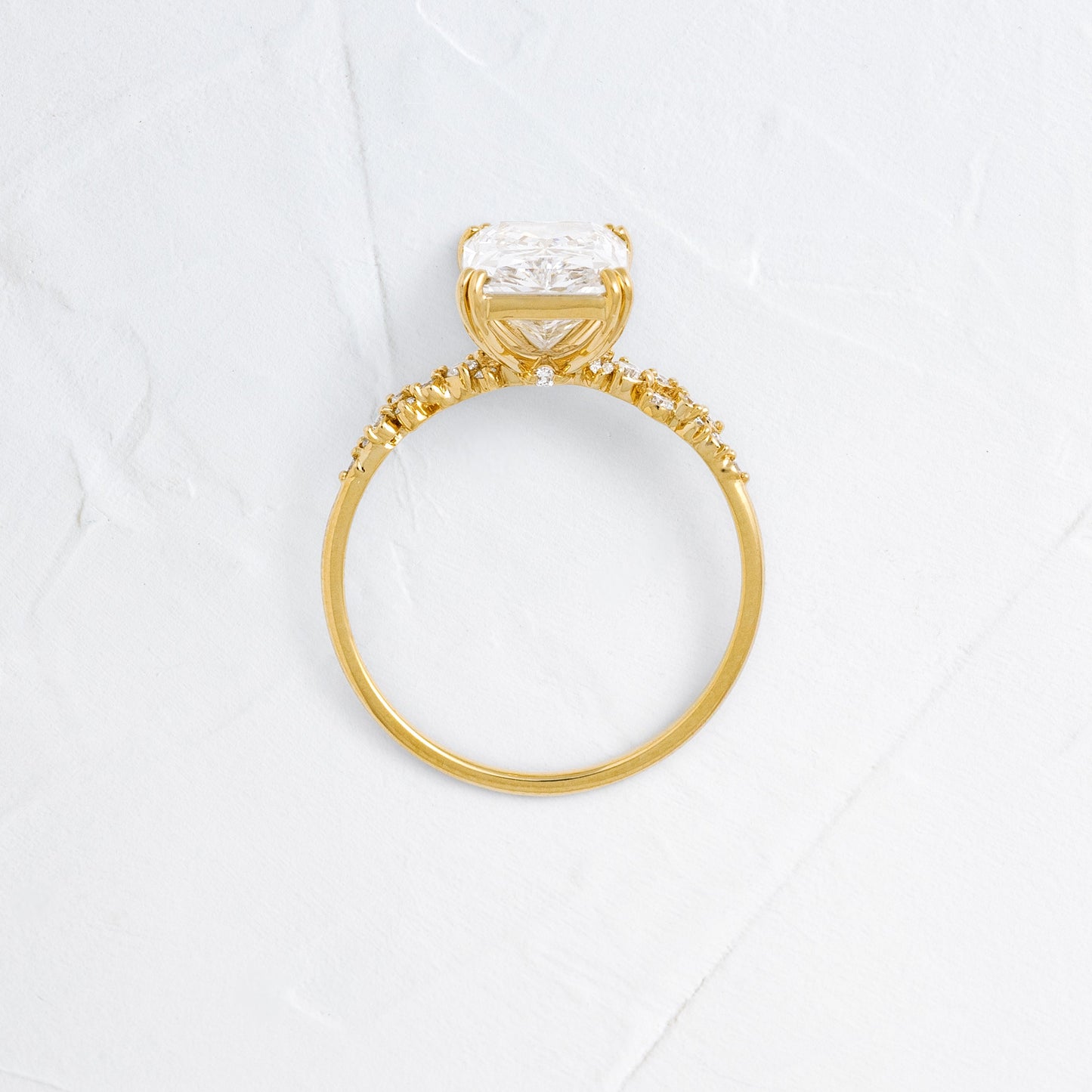 Solitaire-Oval Lab Grown Diamond Engagement Ring