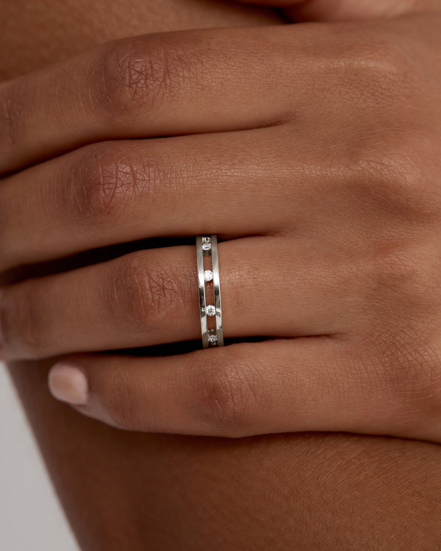 Elegant 0.50 TCW Round Lab Grown Diamond Floating Wedding Band 2